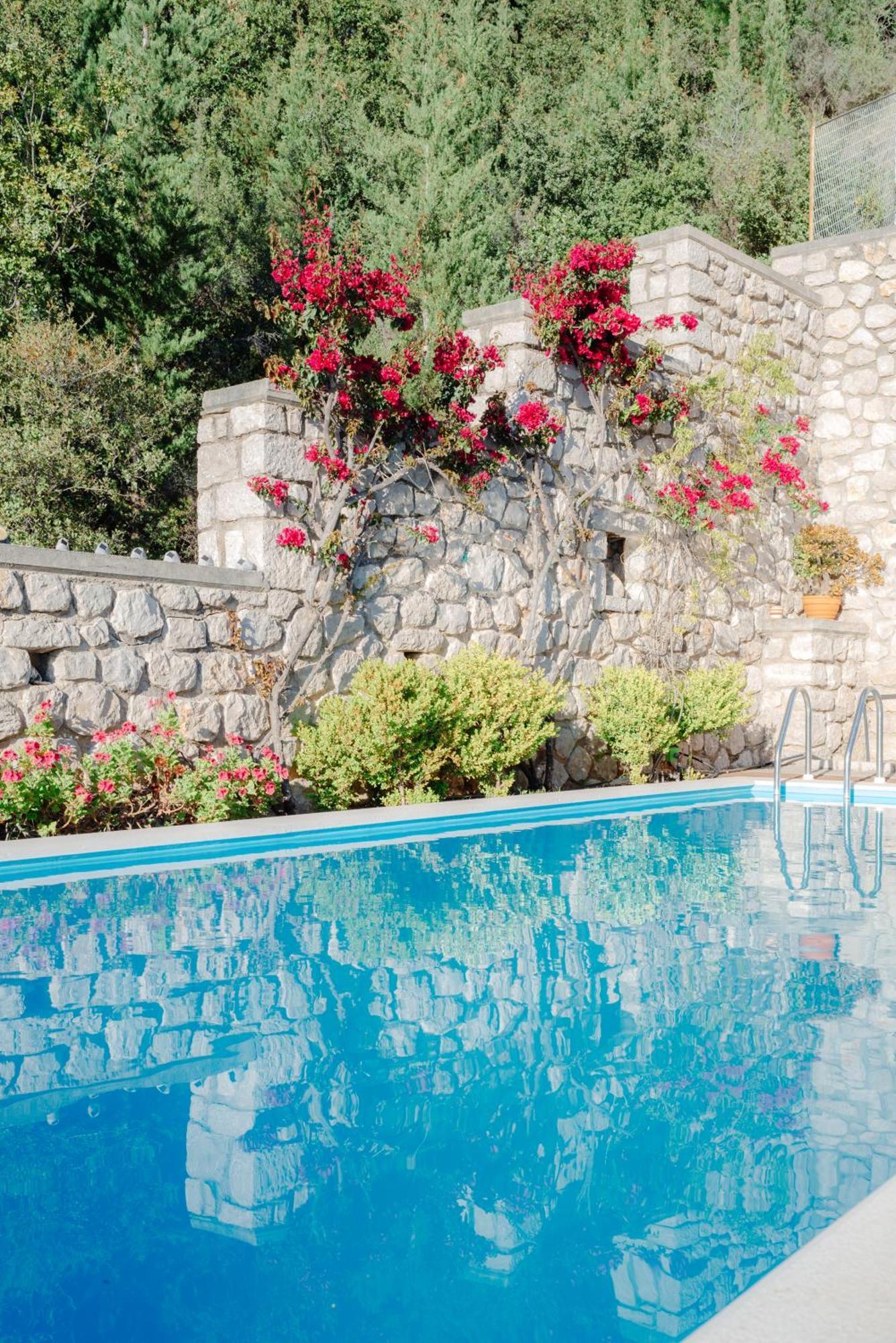 Villa Dioni Áyios Nikítas 외부 사진
